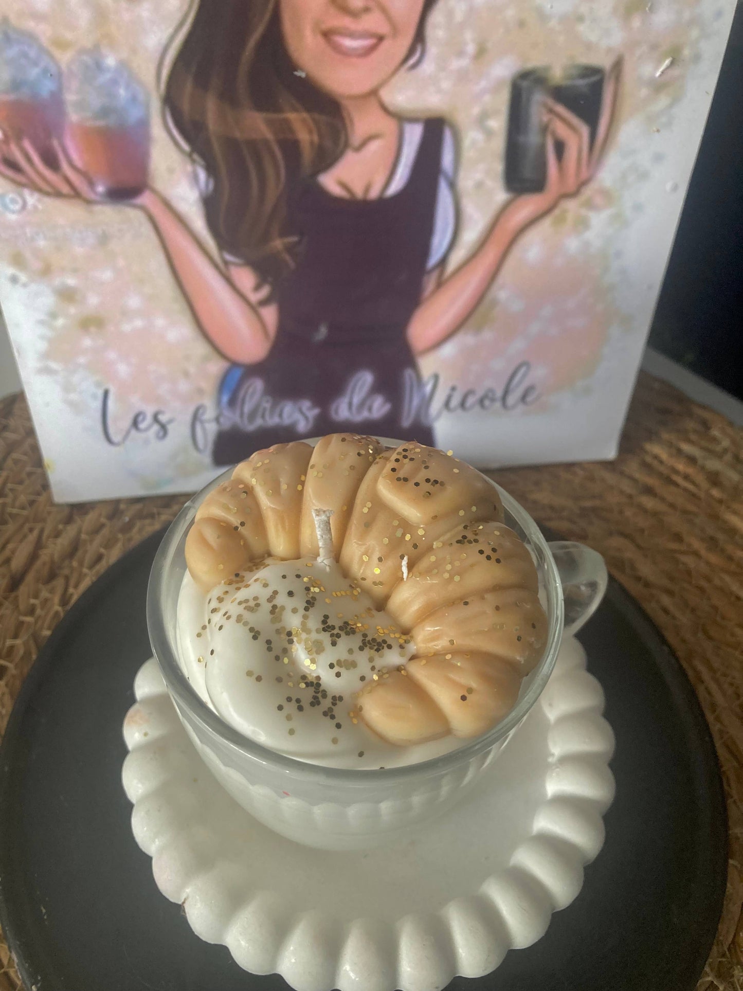 Butter brioche gourmet candle