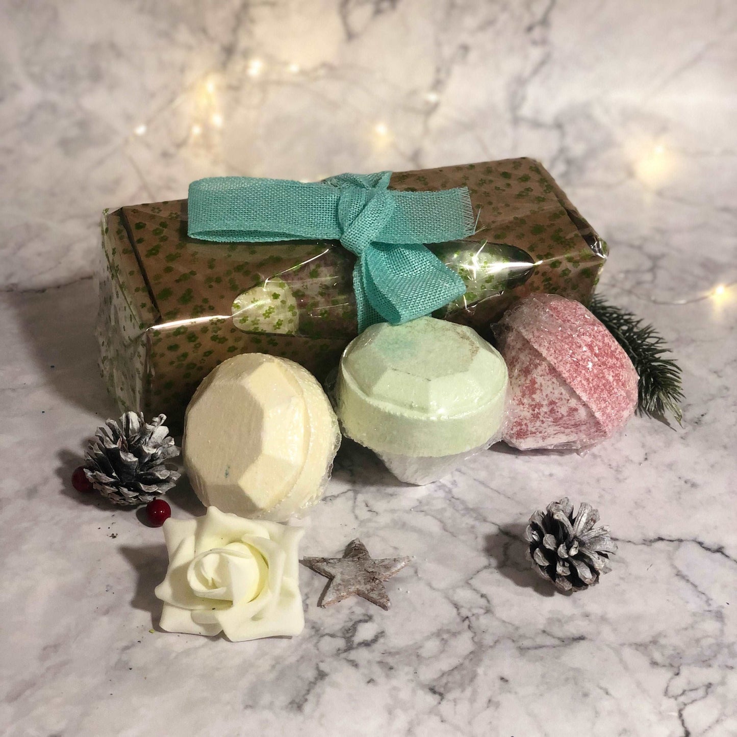 Set Of 3 Gemstone Bath bombs - Sun of Africa, Atocha Star, Sunrise Ruby
