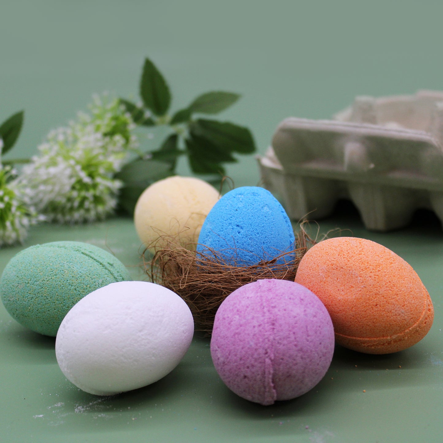 30x Bath Eggs in a Tray - Mixed Tray
