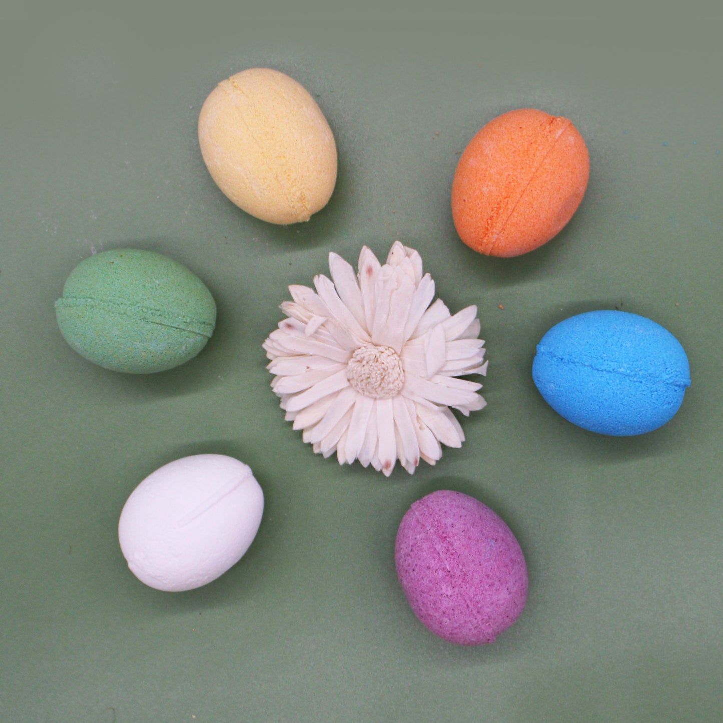 30x Bath Eggs in a Tray - Mixed Tray