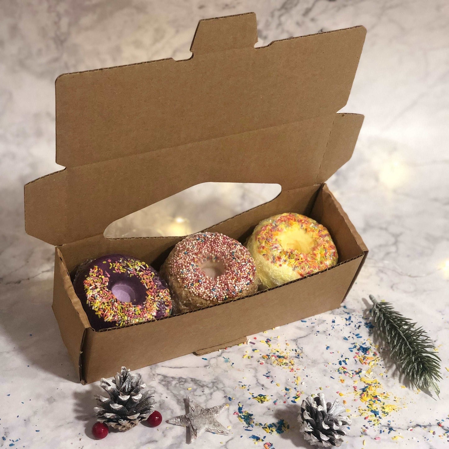 Set Of 3 Donut Bathbombs - Caramel, Meringue, Almond