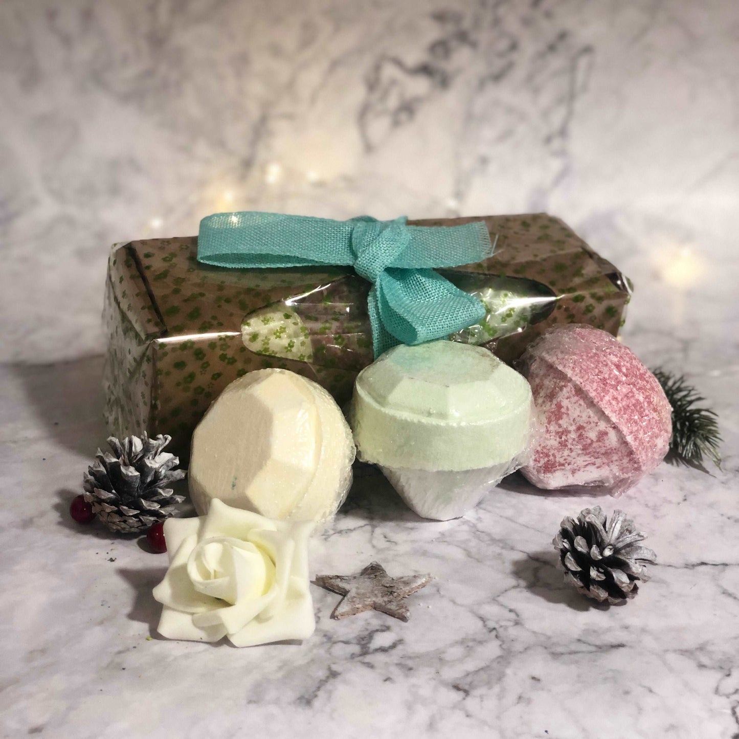 Set Of 3 Gemstone Bath bombs - Sun of Africa, Atocha Star, Sunrise Ruby