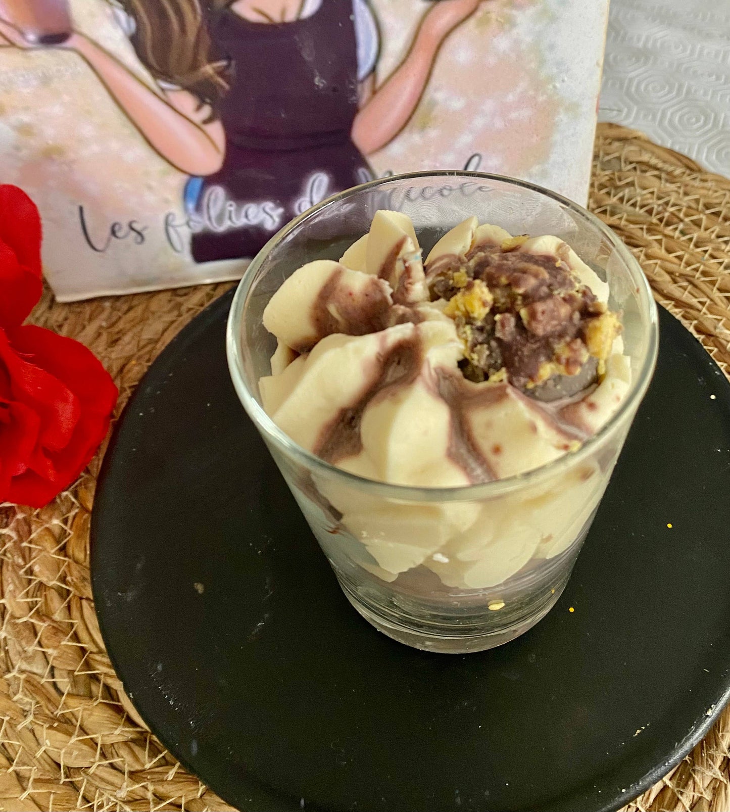 Rocher praline gourmet candle