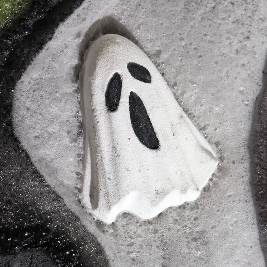 Ghost Halloween Bath Bomb 65g